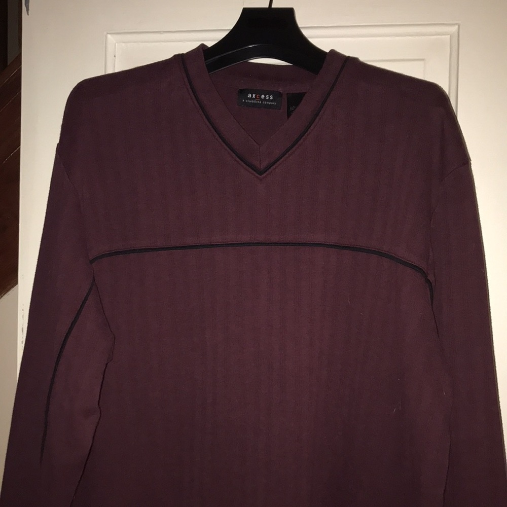 MENS Wine Coloured, V neck tee